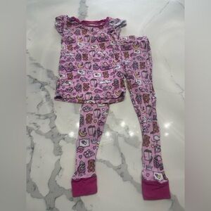Kiki and Lulu Bamboo Pajamas with Sleepover Print - 2T